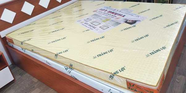  nệm cao su non Thắng Lợi 1m8